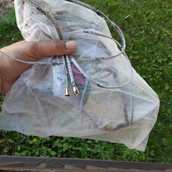 Womens summer shoe - Picture 2 of 4